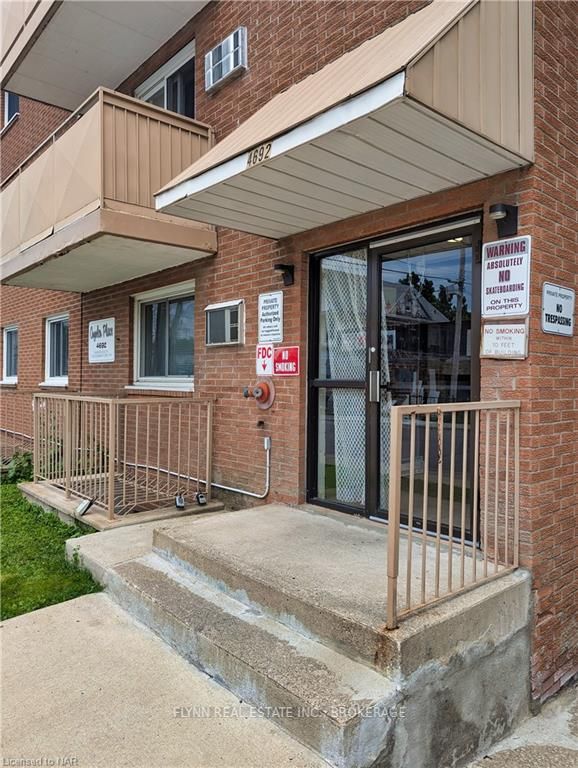 305 4692 CRYSLER Ave, Niagara Falls For Sale 285,000 Condos.ca