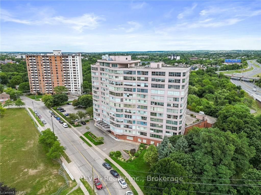411 7 GALE Cres, St. Catharines For Sale 369,900 Condos.ca