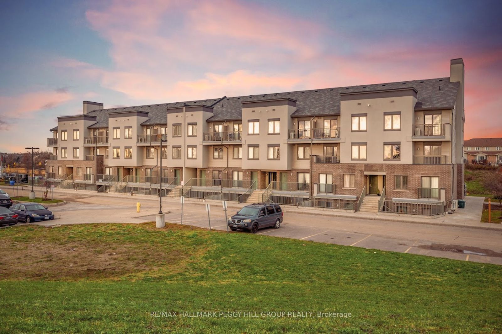 14 350 Fisher Mills Rd, Cambridge For Rent 2,350 Condos.ca