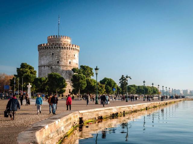 10 - 10 Chalkokondili St